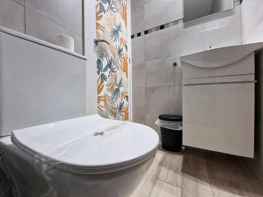 马德里Mediodia Chica Apartamento Tipo Loft En La Latina公寓 外观 照片